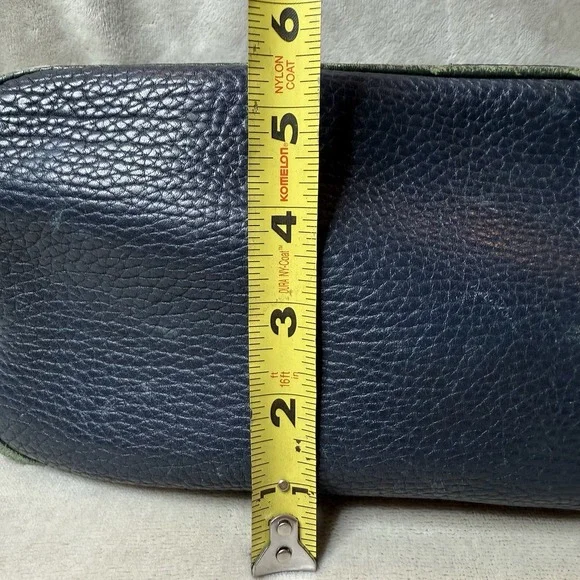 Dooney & Bourke Vintage Navy Pebbled Leather Teton Bucket Drawstring Bag - Picture 15 of 16